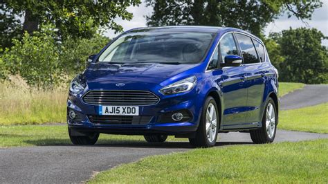 Review ford s-max 2017